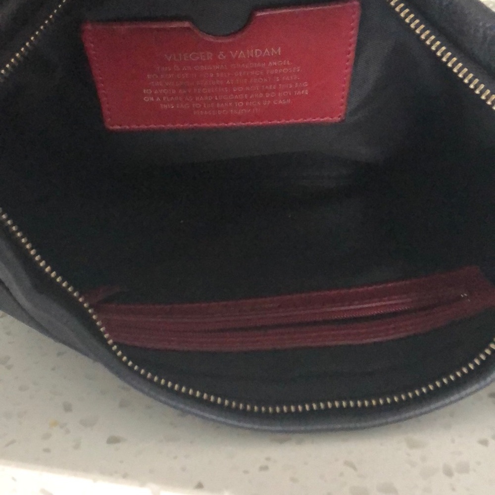 Veliger & Vandam Gun Clutch - Picture 5 of 5